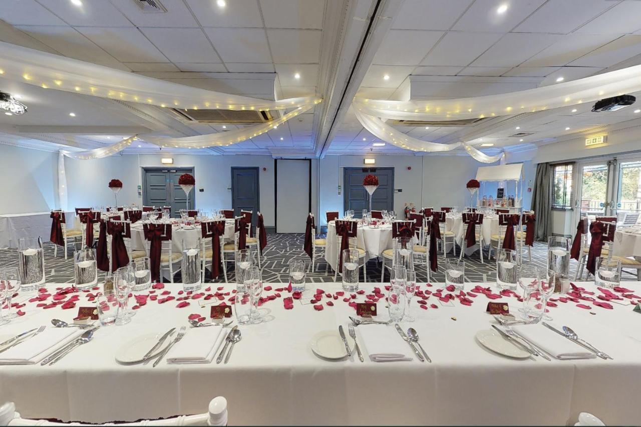 Village Hotel Manchester Cheadle Cheadle  Luaran gambar