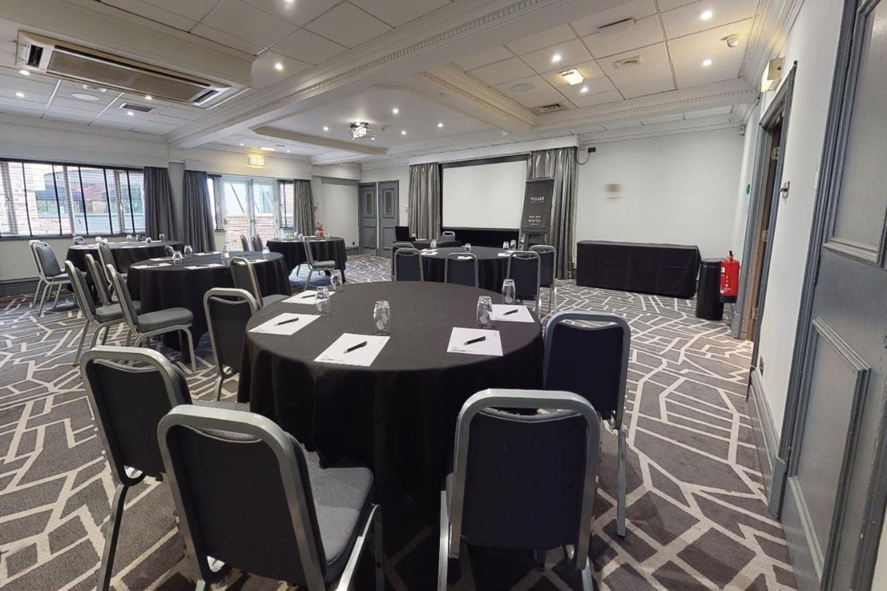 Village Hotel Manchester Cheadle Cheadle  Luaran gambar