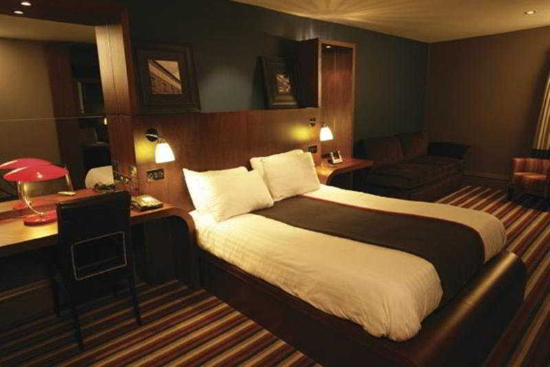 Village Hotel Manchester Cheadle Cheadle  Bilik gambar